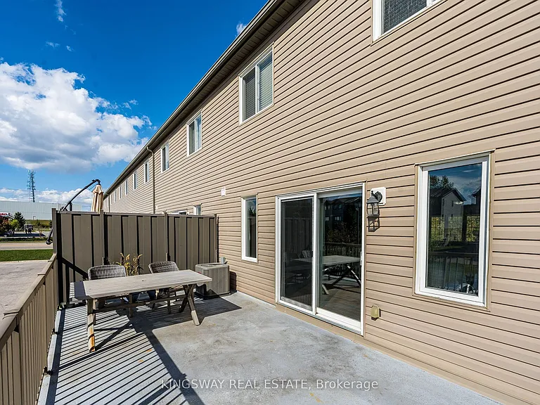 275 Old Huron Rd E #15 — Photo 42