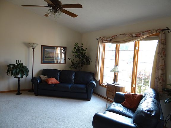 5th image of 7923 Dawson Creek Dr