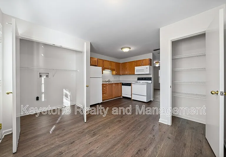 3312 Royster Ln #B — Photo 7