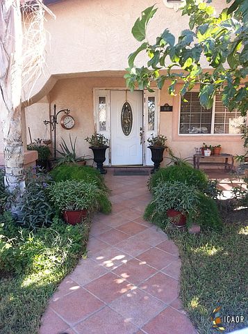 1st image of 1445 N Waterman Ave