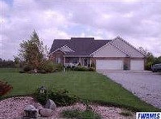 13605 Hamilton Rd, Roanoke, IN 46783