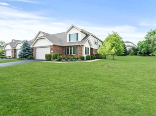 12195 Oxford Ct, Lemont, IL 60439