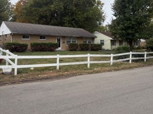 215 Briar Ln, Champaign, IL 61820