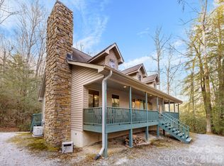 581 Hubbard Hollow Rd, Rosman, NC 28772