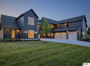 5804 N 292nd Cir, Valley, NE 68064