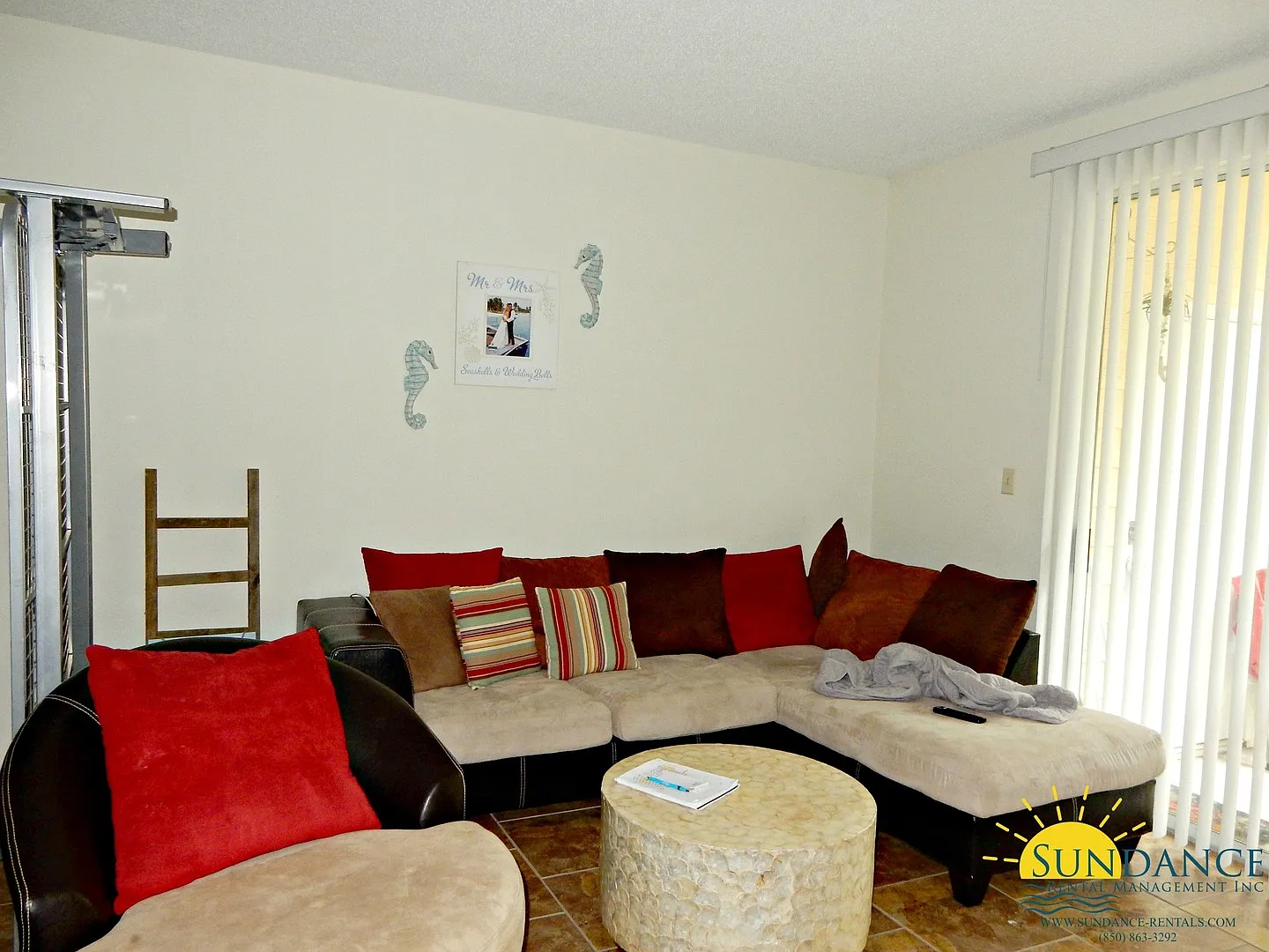 Quaint 2 Bedroom Condo in Miramar Beach! — Photo 2