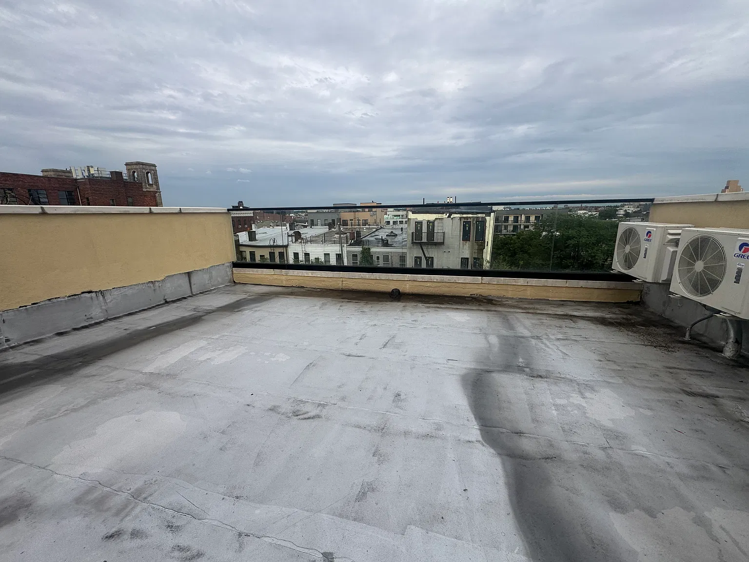 1052 Willoughby Avenue — Photo 3