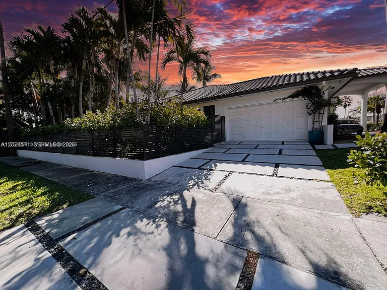 17615 SW 80th Ct — Photo 5