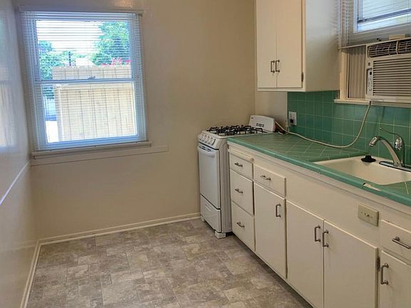 2nd image of 301 N Hollywood Way #E