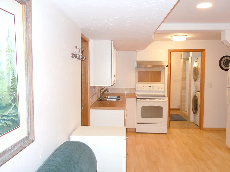 300 Locals Ln #A1 — Photo 6