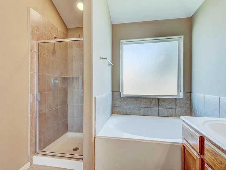 25206 Pepper Ridge Ln — Photo 20