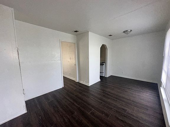 3rd image of 602 Blake St #A