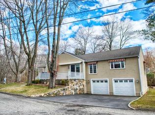 46 Hunt St, Norwalk, CT 06853