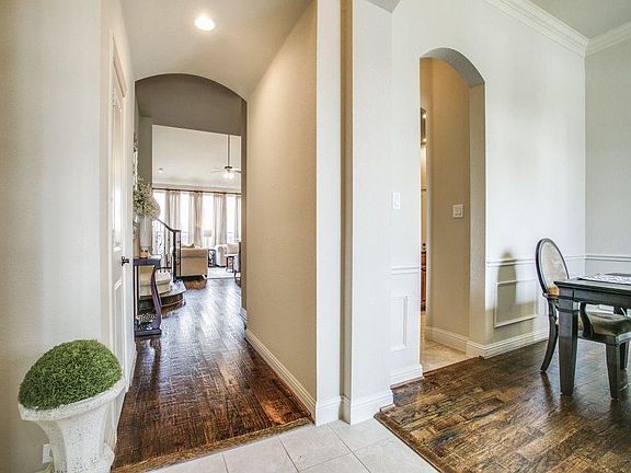 3rd image of 6005 Volterra Ct