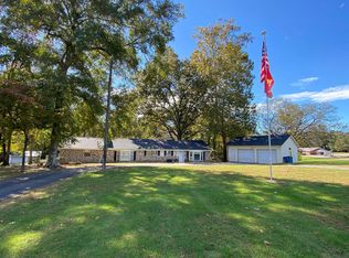 7851 Section Line Rd, Guntersville, AL 35976