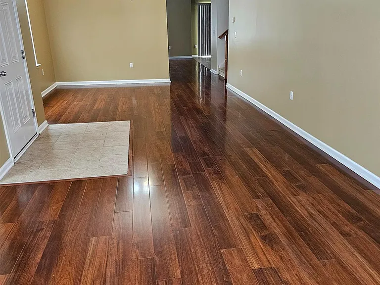 1521 Masters Blvd — Photo 3