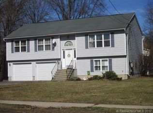 62 Kent Ave, Suffield, CT 06078