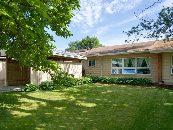 1514 Fairway Dr, Rantoul, IL 61866