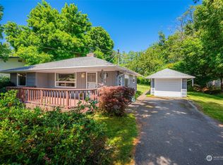 2404 NE 30th St, Bremerton, WA 98310