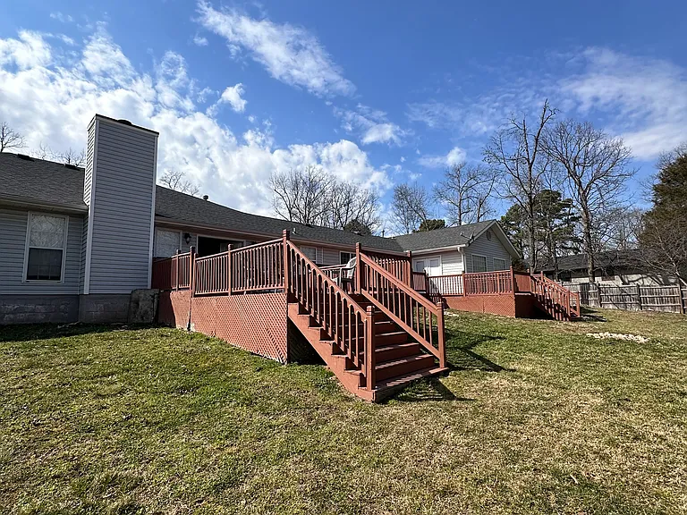 7 Stratton Ln — Photo 82
