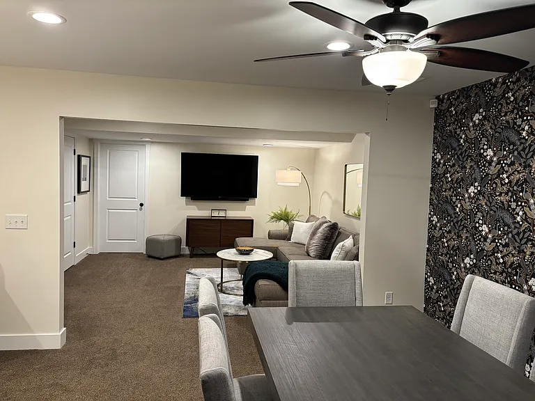 7424 Hometown Ct SE — Photo 26