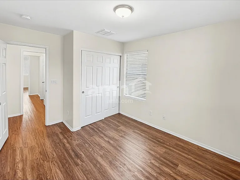 902 E Autumn Harvest Pl — Photo 17