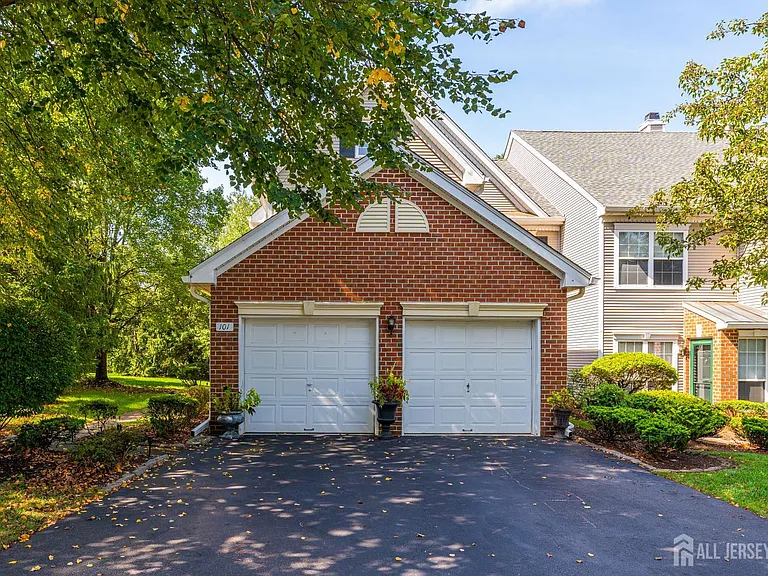 101 S Branch Dr — Photo 26