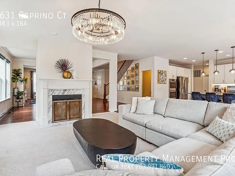 4631 Caprino Ct — Photo 16