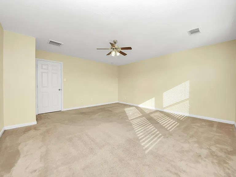 15202 Lynford Crest Dr — Photo 24