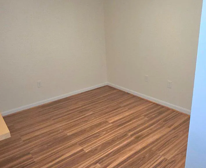 6008 Raina Dr — Photo 27