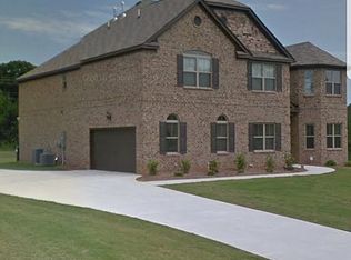 125 Fairmont Trce, Fayetteville, GA 30214