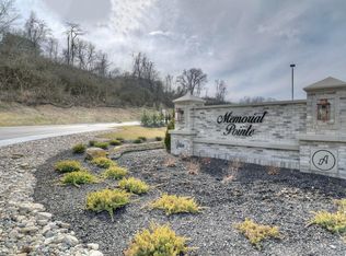 793 Fairbanks Ln, Southgate, KY