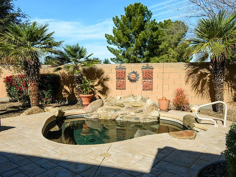 42204 W Rummy Rd — Photo 36