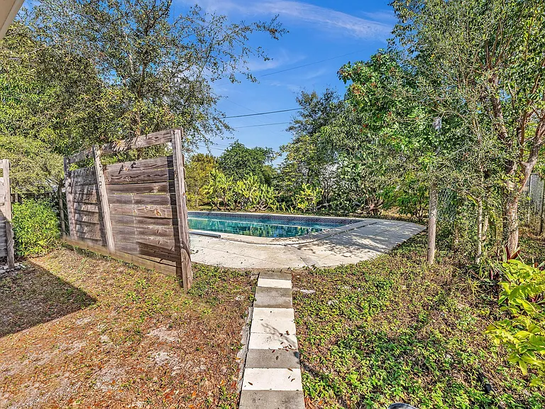 3998 NW 5th Ave — Photo 26