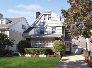 7708 Ridge Blvd, Brooklyn, NY 11209