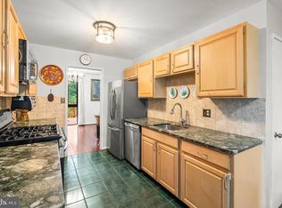 7938 Inverness Ridge Rd, Potomac, MD 20854