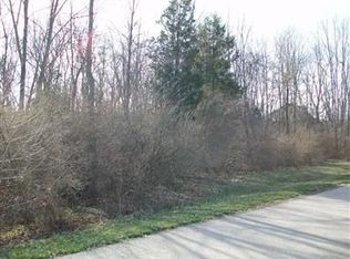 665 Memorial Dr, Xenia, OH 45385