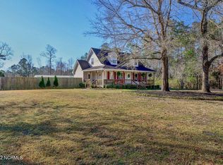 493 Holly Ridge Rd, Holly Ridge, NC 28445