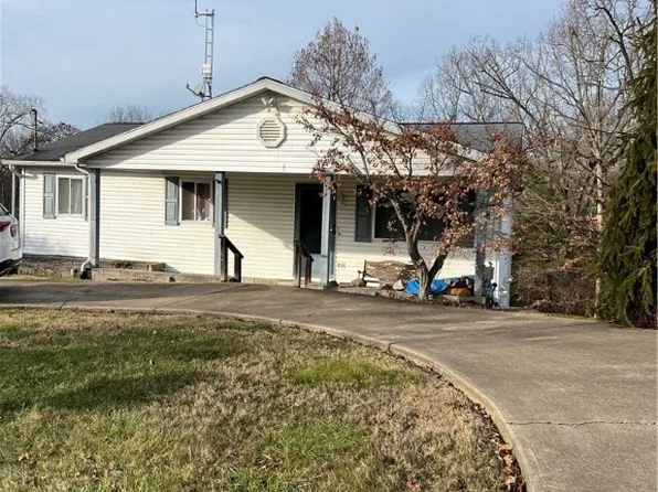 270 Rummer Rd, Marietta, OH 45750