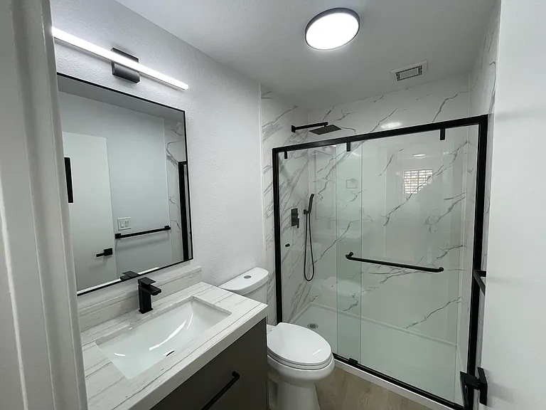 West End Villas — Photo 7