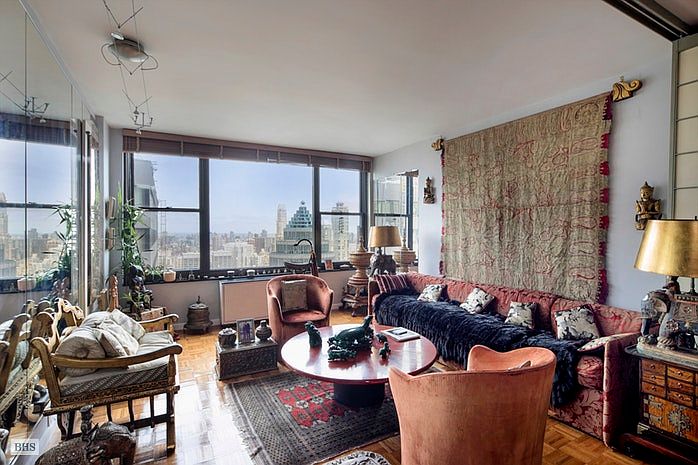 2nd image of 117 E 57th St APT 45G