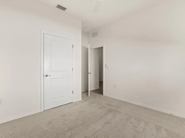 8104 Penrose Pl — Photo 10