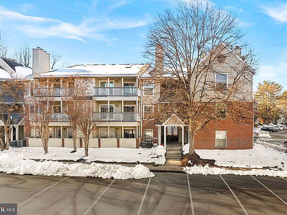 2nd image of 3916 Penderview Dr APT 428