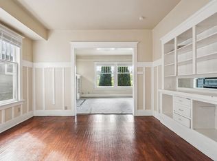 4708 7th Ave NE #A, Seattle, WA 98105