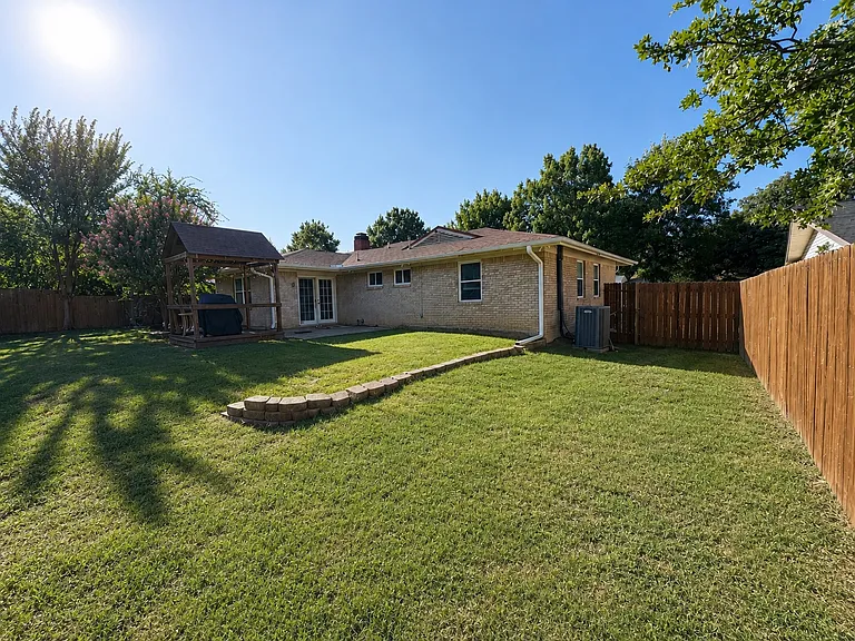 2832 Pritchett Dr — Photo 12