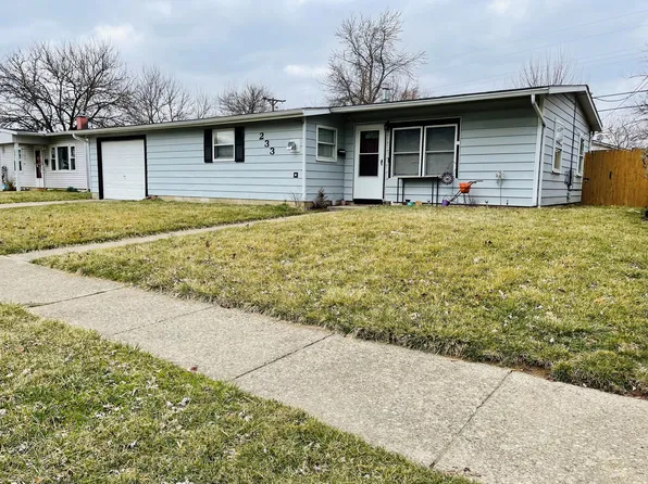 233 Prentice Dr, New Carlisle, OH 45344