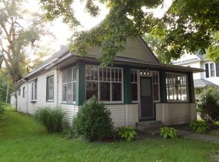 320 High St, Geneva, IN 46740
