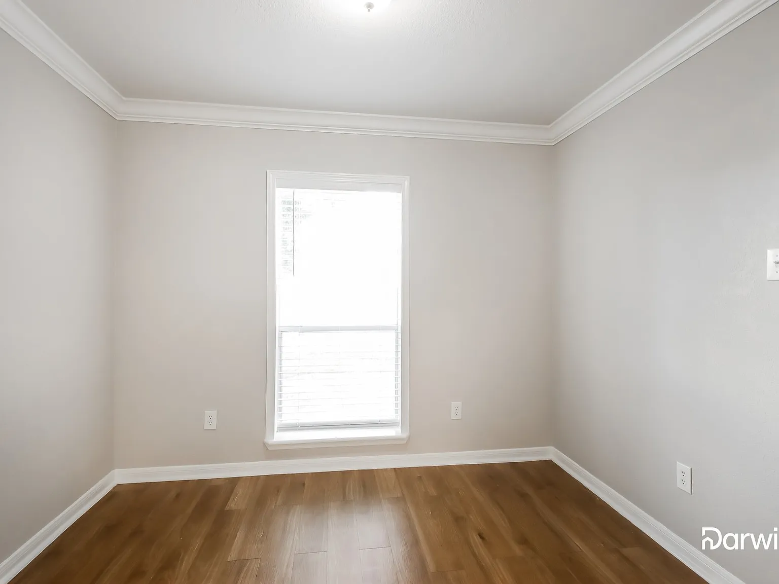 4 bed, 3.0 bath, 3180 sqft, $2,150 — Photo 4