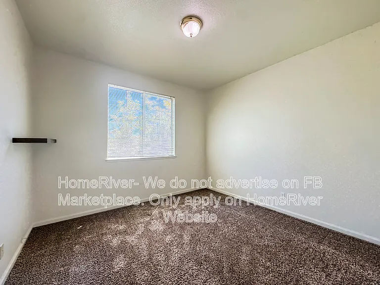 2128 Topham Ct — Photo 14