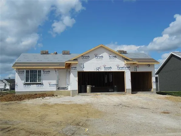 6426 Prairie Sage Dr SW, Cedar Rapids, IA 52404